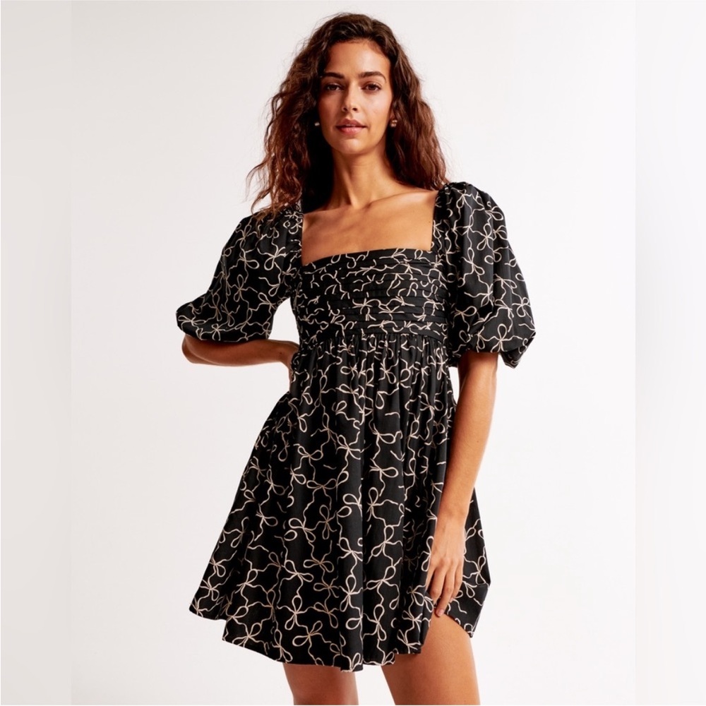 New Abercrombie & Fitch Emerson Poplin Puff Sleeve Mini Dress in Black Bow Print